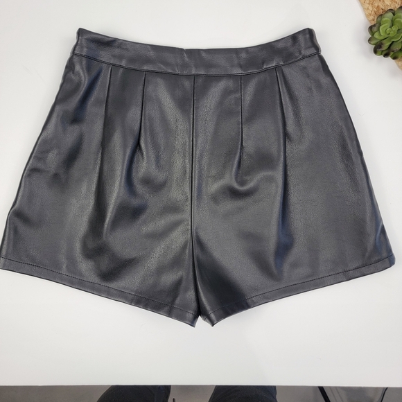 Missguided Faux Leather Short Black Size 10 - Picture 12 of 14